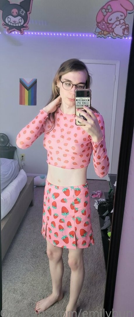 emilybunoof nudes model gallery