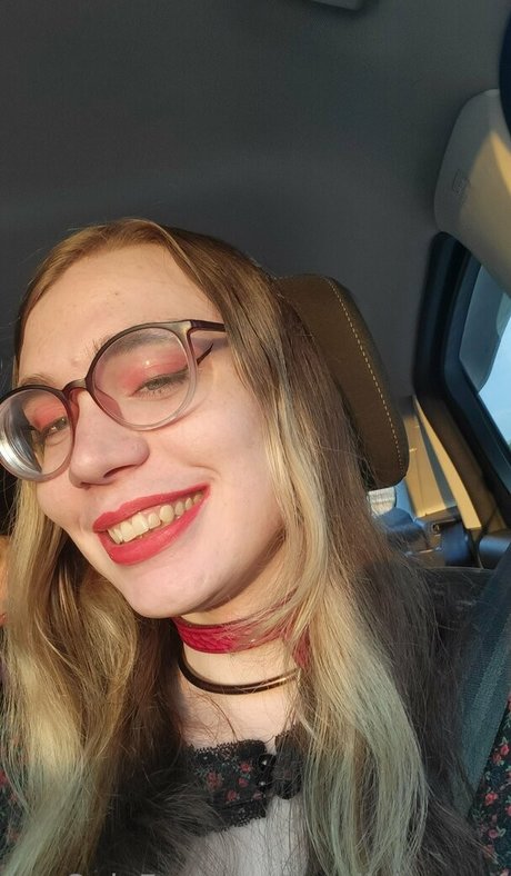 emilybunoof pornstar naked pics