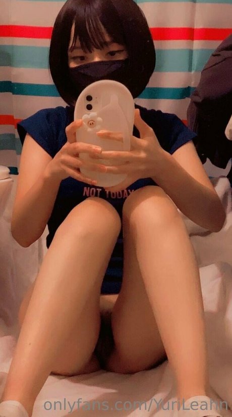 yurileahn model high quality pictures