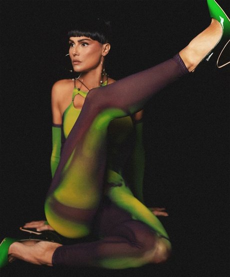 chubby goth onlyfans porn gallery