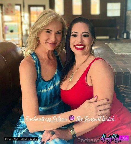 enchantressselenafree art star archive