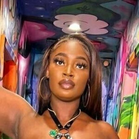 queenncubanxxx porn star img