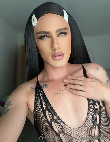 paulamnr23 exclusive pornstar photo