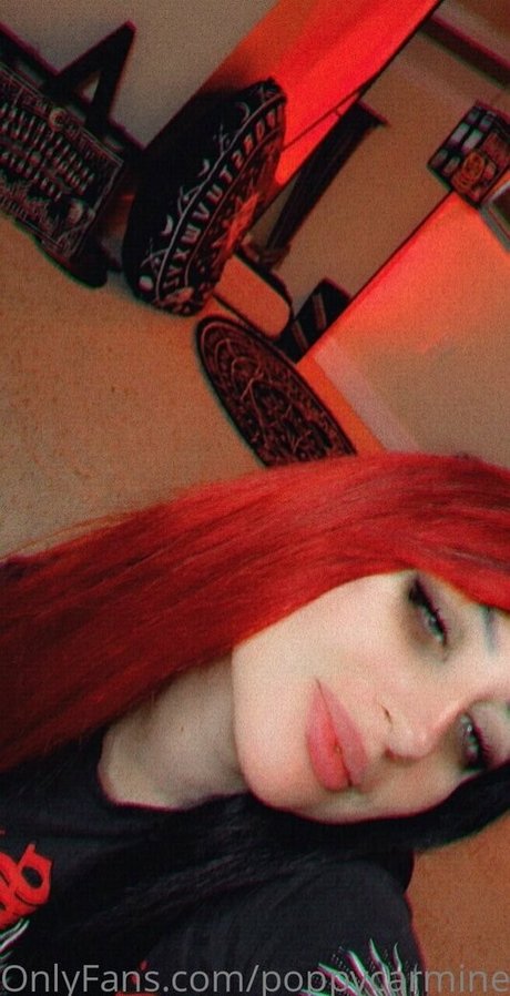 poppycarmine nice star img