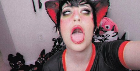 poppycarmine pornstar naked pics