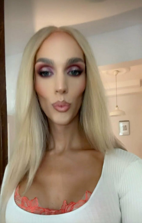 aparisi ts top pornstar pic