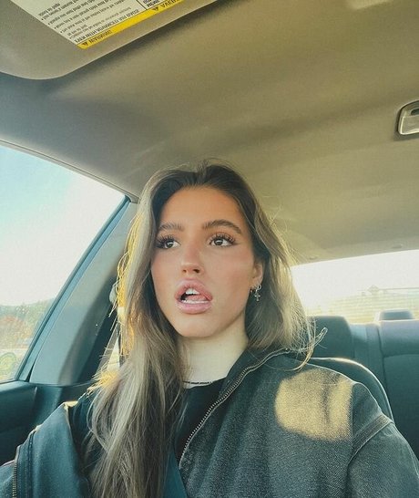 Sylvia Snyders sexy pornstar picture