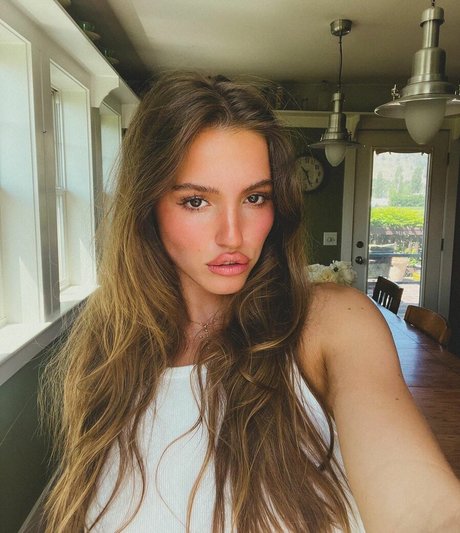 Sylvia Snyders pornstar erotic pictures