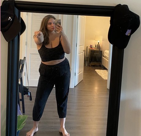 Elisabeth Marchini star nice images