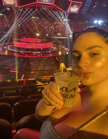 Elisabeth Marchini pornstar perfect archive