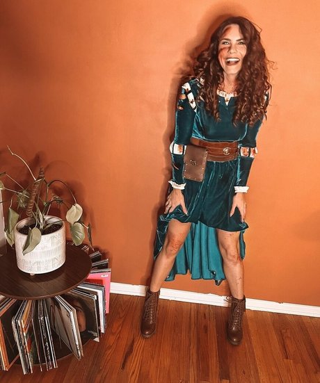 Courtney Hope pornstar pictures