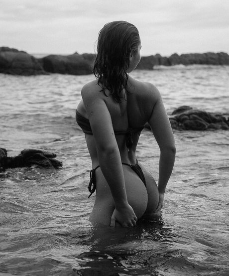 sweetnzaza pornstar nice pics