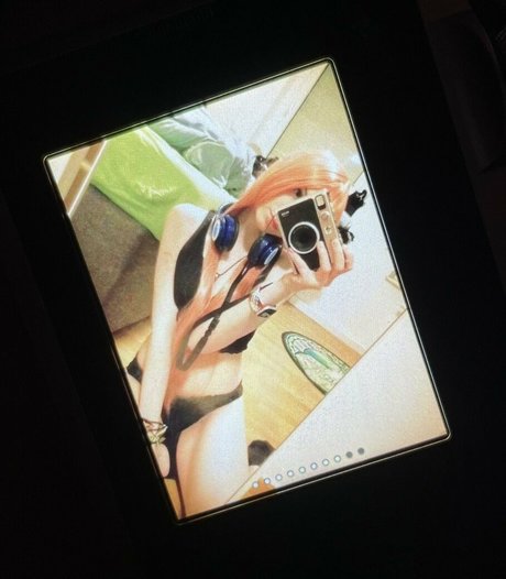 Spicywolfy_ pretty pornstar gallery