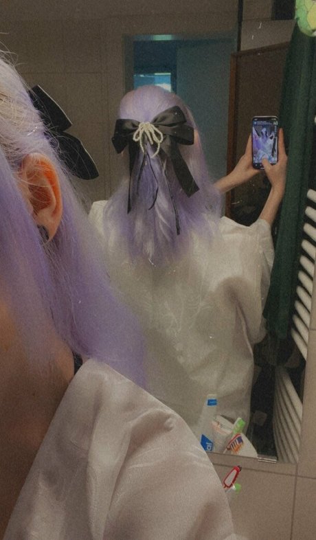 Spicywolfy_ pornstar naked gallery