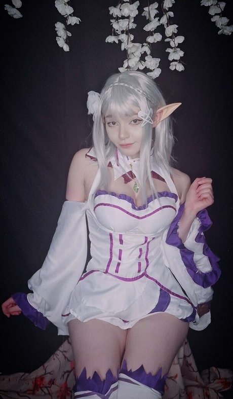 Linaneyeon naked pornstar gallery