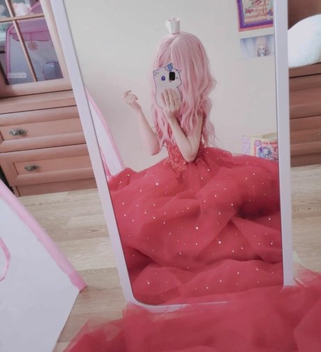 tsundurka hot model archive