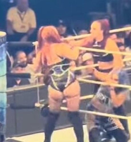 Isla Dawn adult actress pictures