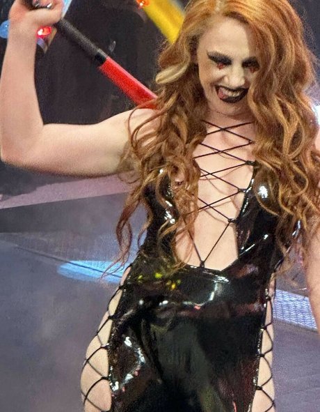 Isla Dawn nudes model images