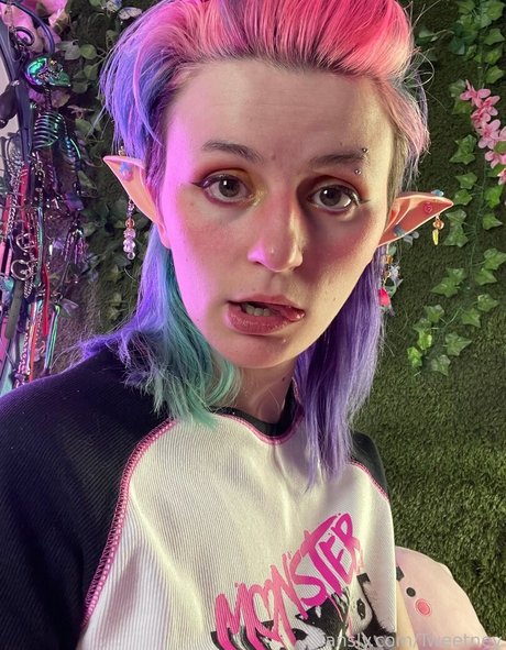 Tweetney star beautiful gallery