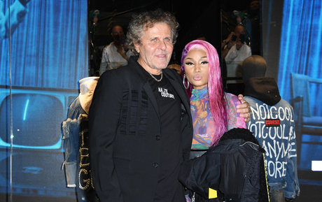 Nicki Minaj pornstar sexy pics