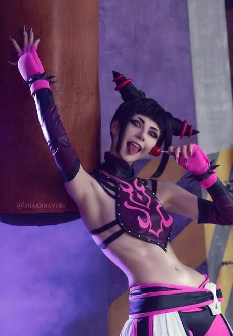 Mik Allen naked model photos