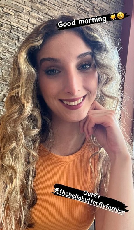 Yanellis Linares hot actress img