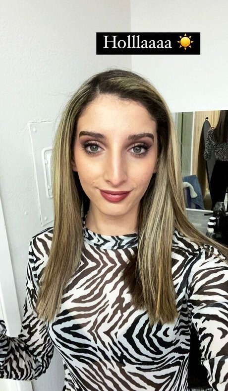 Yanellis Linares pornstar high quality pics