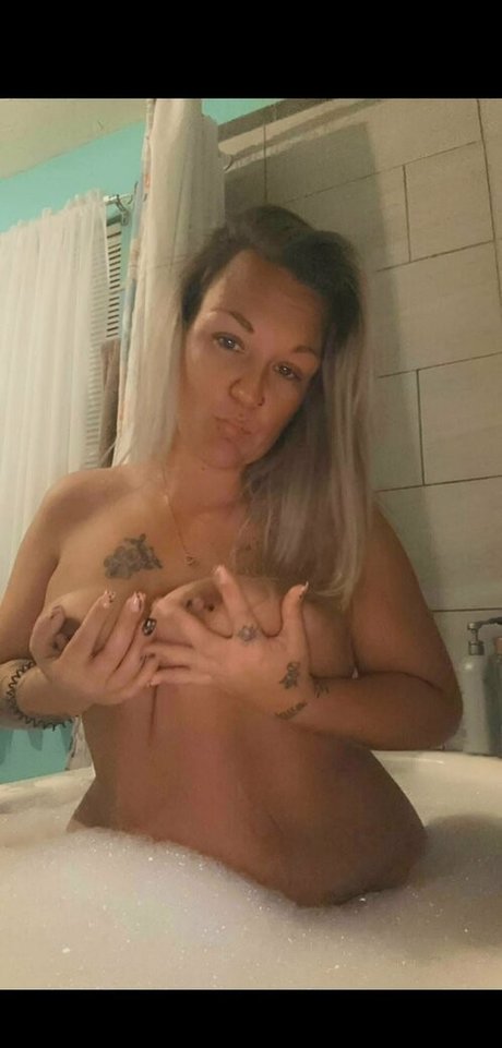 thickmadaamfree pretty pornstar photo