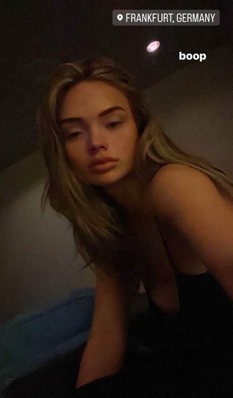 Natalie Alyn Lind star free pic