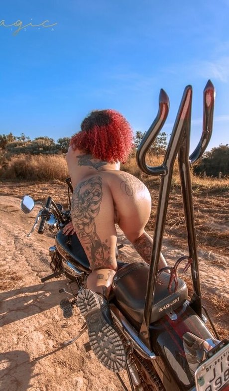 Varias Em Um pornstar hot pic