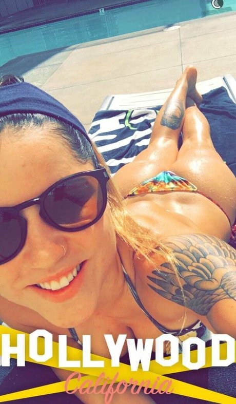 Leticia Bufoni art actress pics