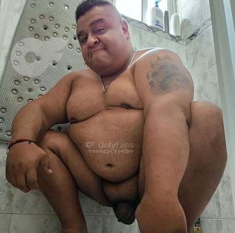 trackthor nice actress picture