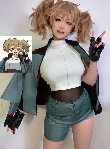 SuperBitchBecky star naked pictures