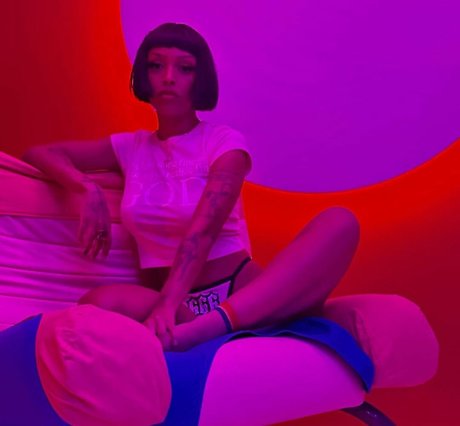 Doja Cat pornstar beautiful photo