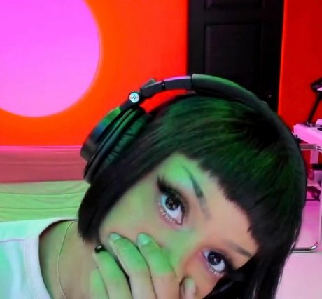 Doja Cat free model pictures