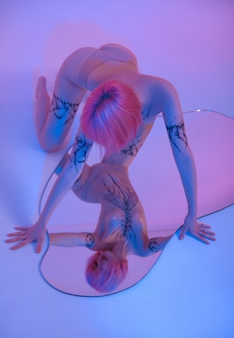 tenletters nude actress pictures