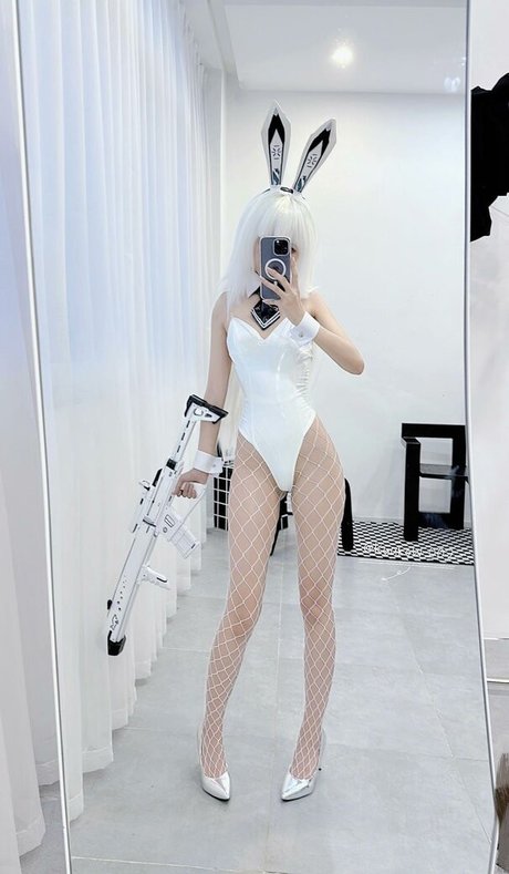 kuuko sexy star photo