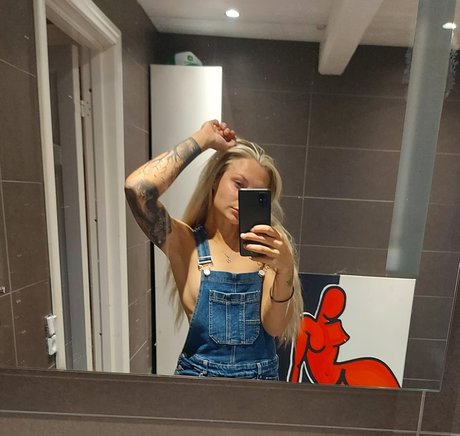 Johanna Juhlin adult actress gallery