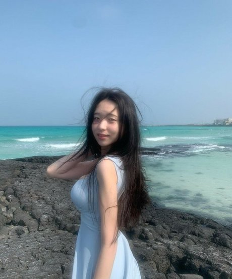 Lee Yeonwoo star hd pictures