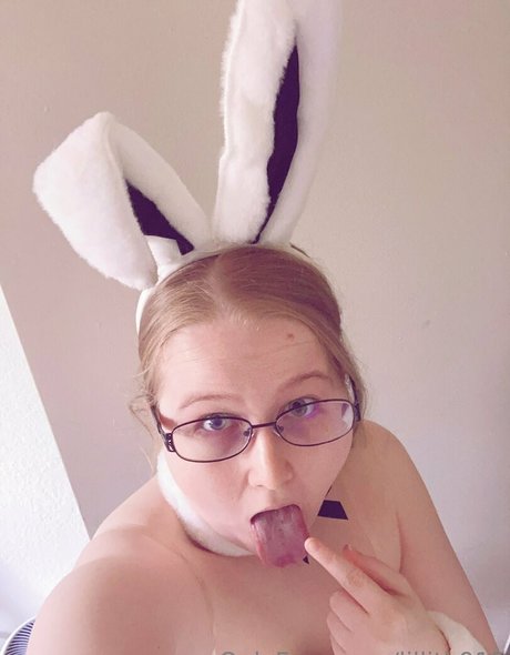 lillith915 nude actress img