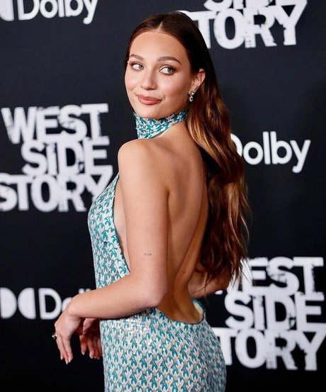 Maddie Ziegler model sexy pictures
