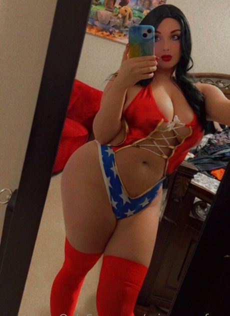 erineeveefree sexy actress galleries