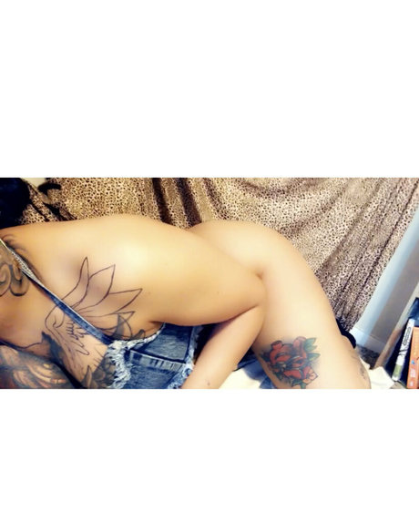 tsunamimami pornstar xxx gallery