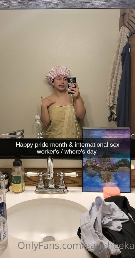 ganeheeka model naked galleries