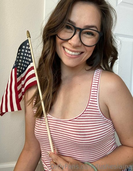 lusheslaina nude star picture