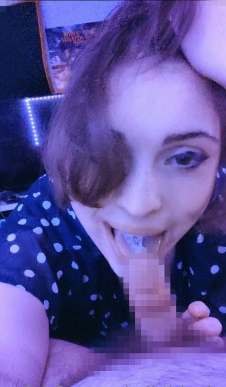 autisticboobs exclusive model pic