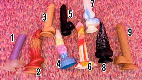 vixenqueenie pornstar naked photos