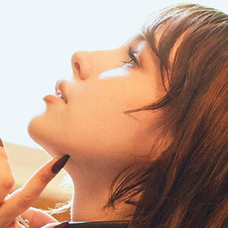 gwenhoney model pretty img