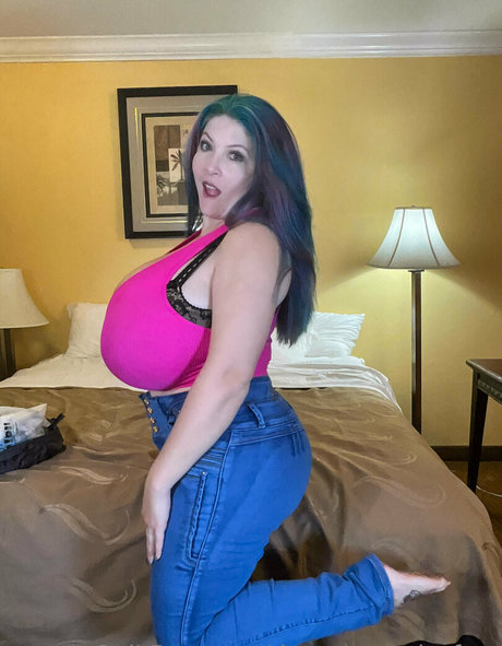 pregnant teacher onlyfans top image