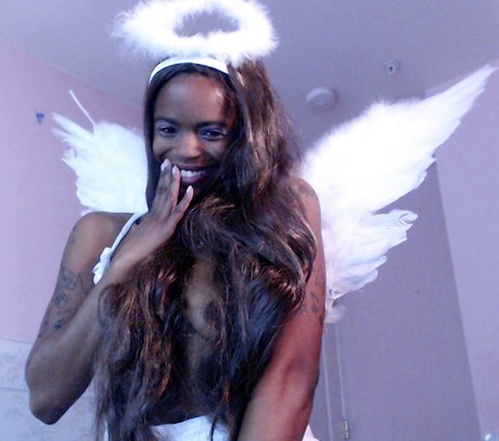 yummybrownfox nudes model image